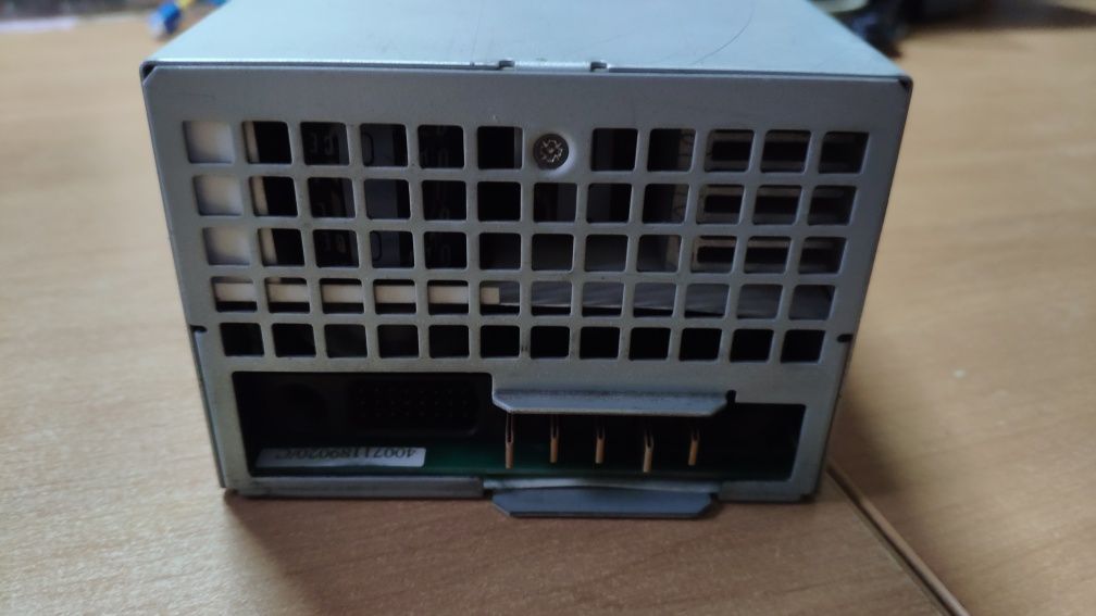 Блок живлення  CISCO 7206VXR DCJ2804, 34-0877-01  -220V - 12V, 5V.