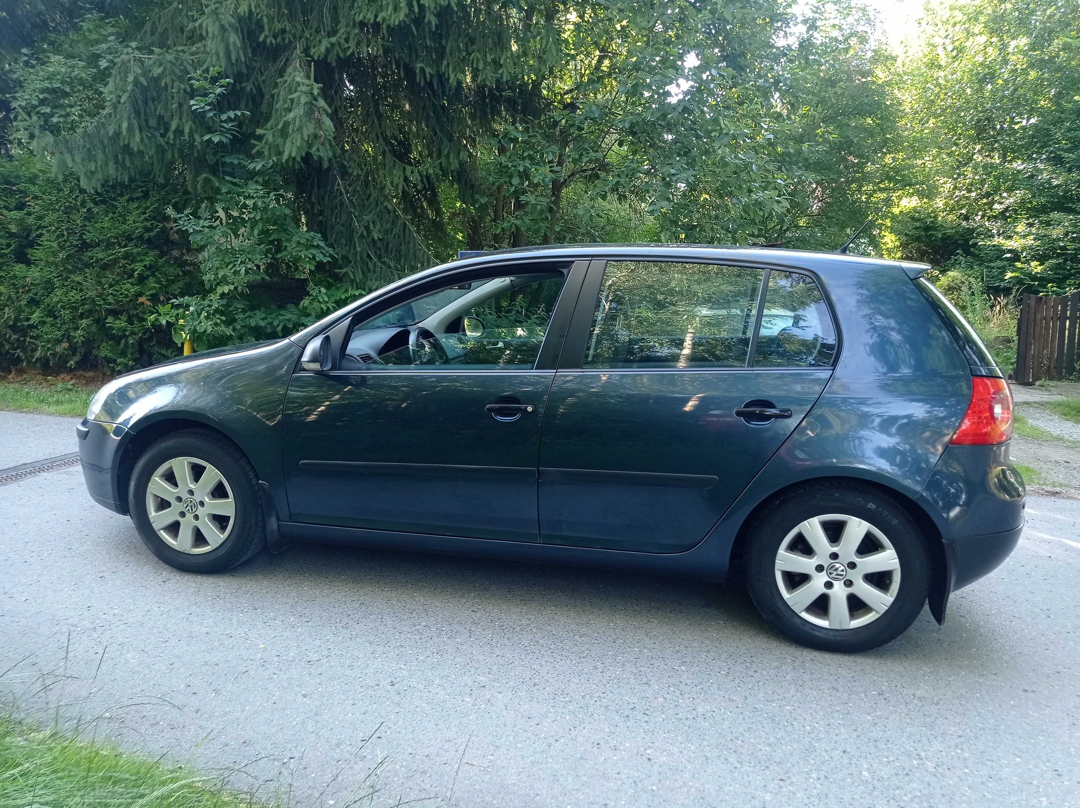 VW GOLF V 1,6 2006/2007r , 5-DRZWI , MAŁY PRZEBIEG ,6 Biegów