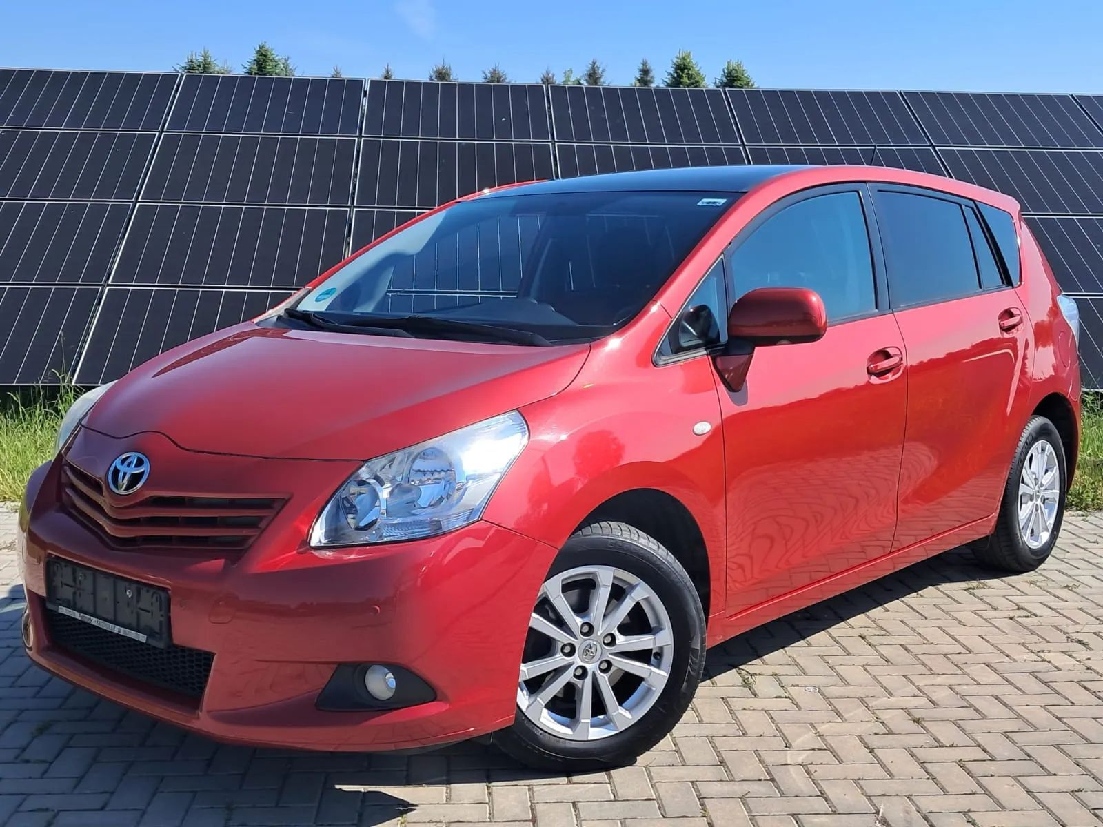 Toyota Verso 1,8-147KM-5-Sitzer, Skyview Edition. Przebieg- tyklo 130 tyś