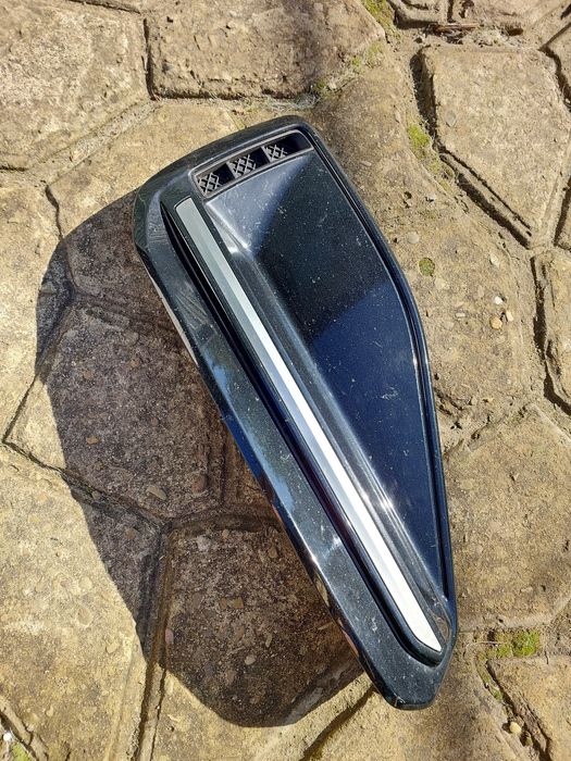 Права заглушка вставка переднього бампера KIA EV6 GT-LINE