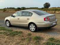 Samochód osobowy Volkswagen Passat B6 2006, silnik 2.0 diesel