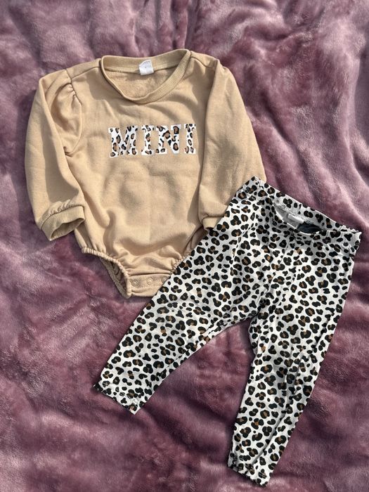 Костюм на дівчинку 80 см