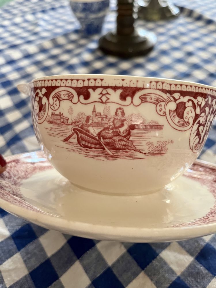 Sosjerka stara porcelana vintage sygnowana Maastricht