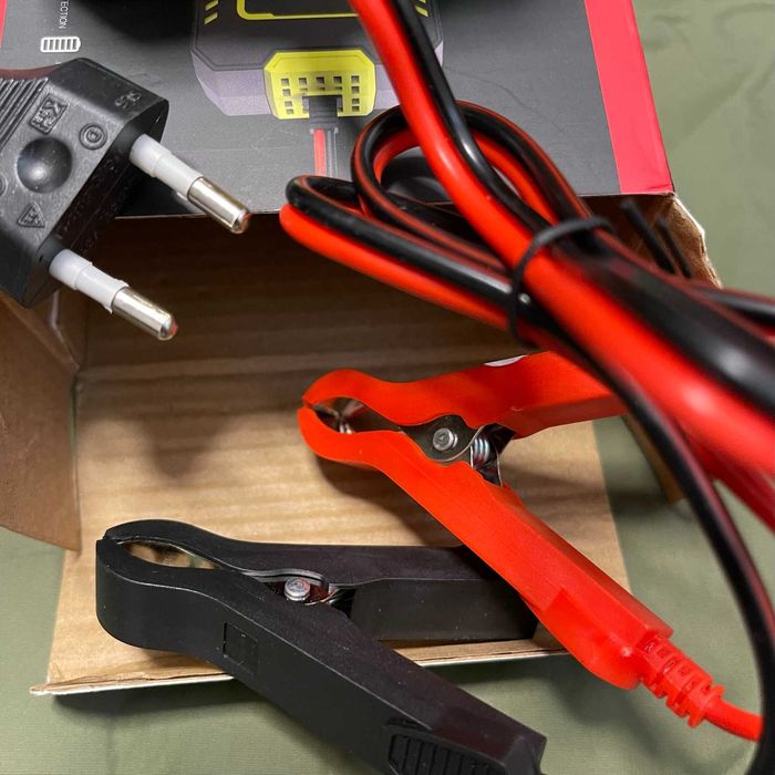 Зарядное для авто аккумулятора 12V 6A умное универсальное