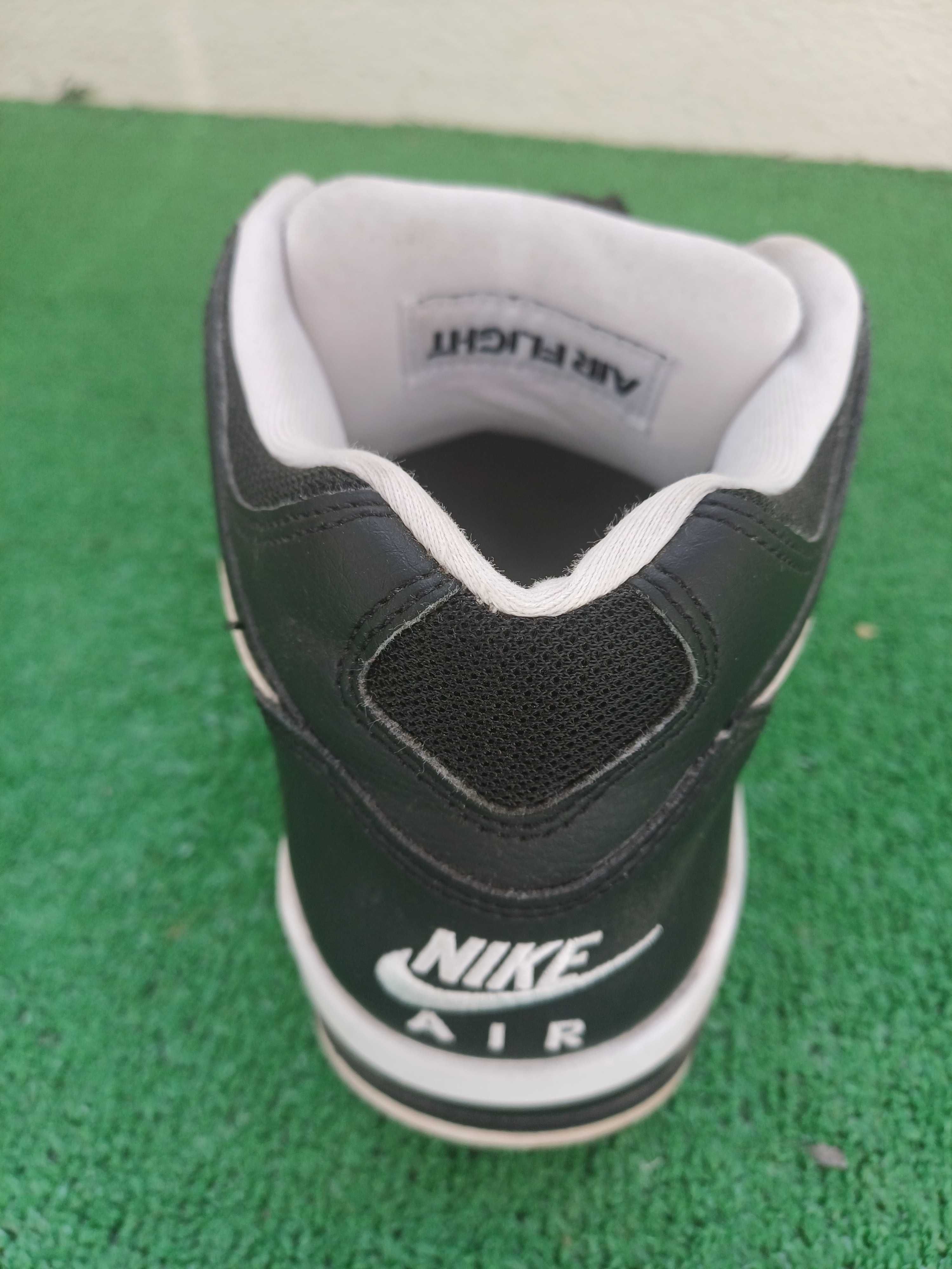 Tenis basket nike air flight