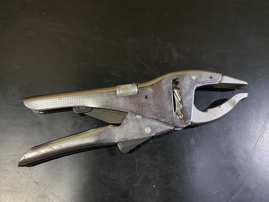 Alicate de pressão Facom