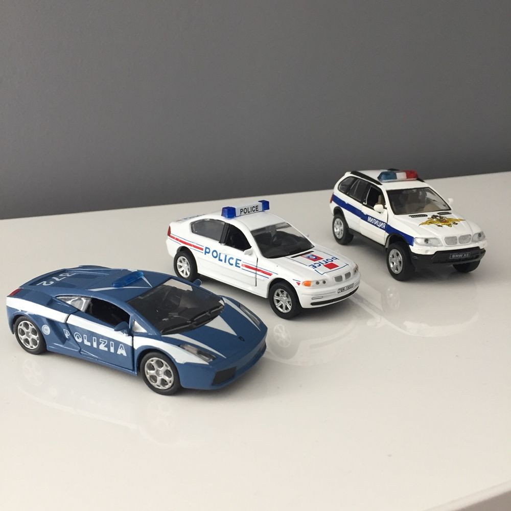 Kolekcja Samochodów Policyjnych 1:43 BMW X5 328i Lamborghini gallardo