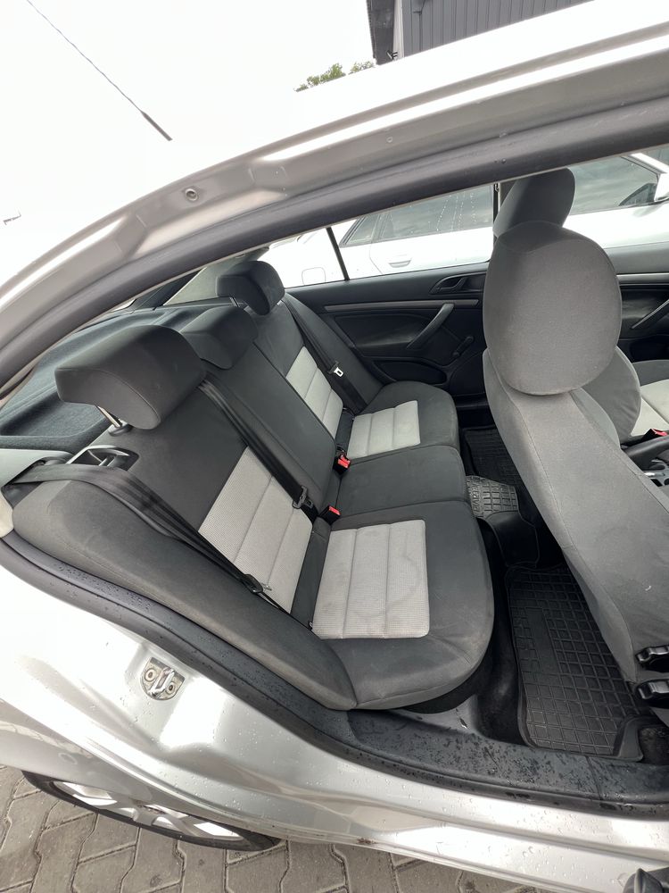 Продам автомобіль Skoda Octavia a5