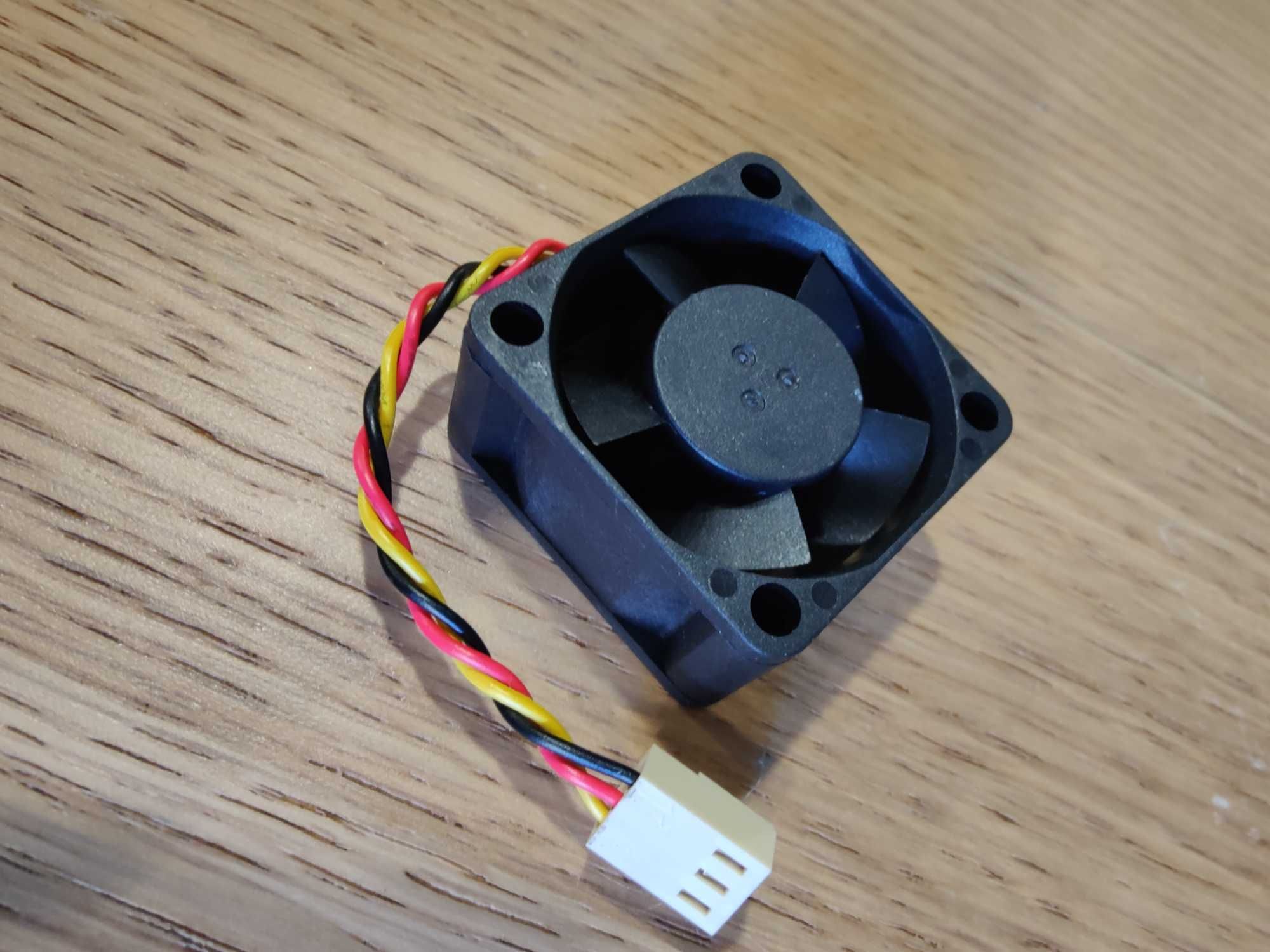 Ventoinha SUNON MagLev MB40201V2-0000-G99 – 12V DC