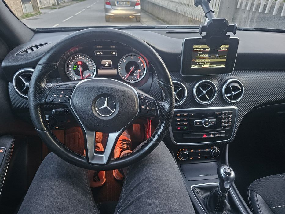 Vendo Mercedes Benz A200 CDI AMG