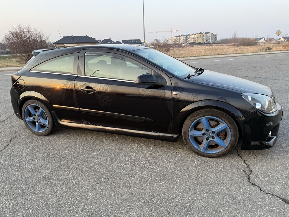 Opel Astra H OPC 2.0 T 240KM (GTC, OPC Line)