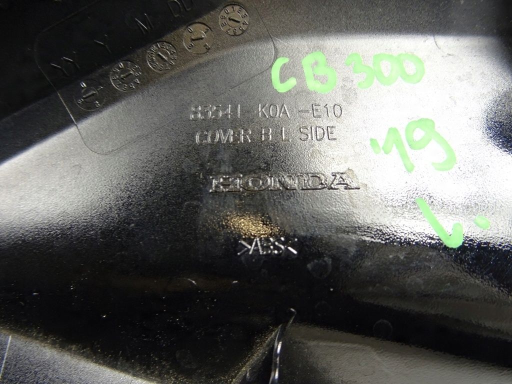 Honda cb 300 '19 Owiewka Ogon Zadupek Lewy