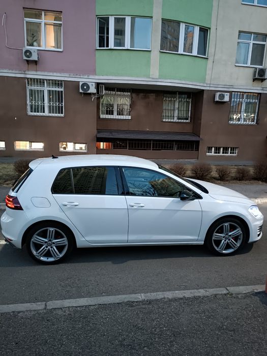 Volkswagen Golf 7 1.8 tsi