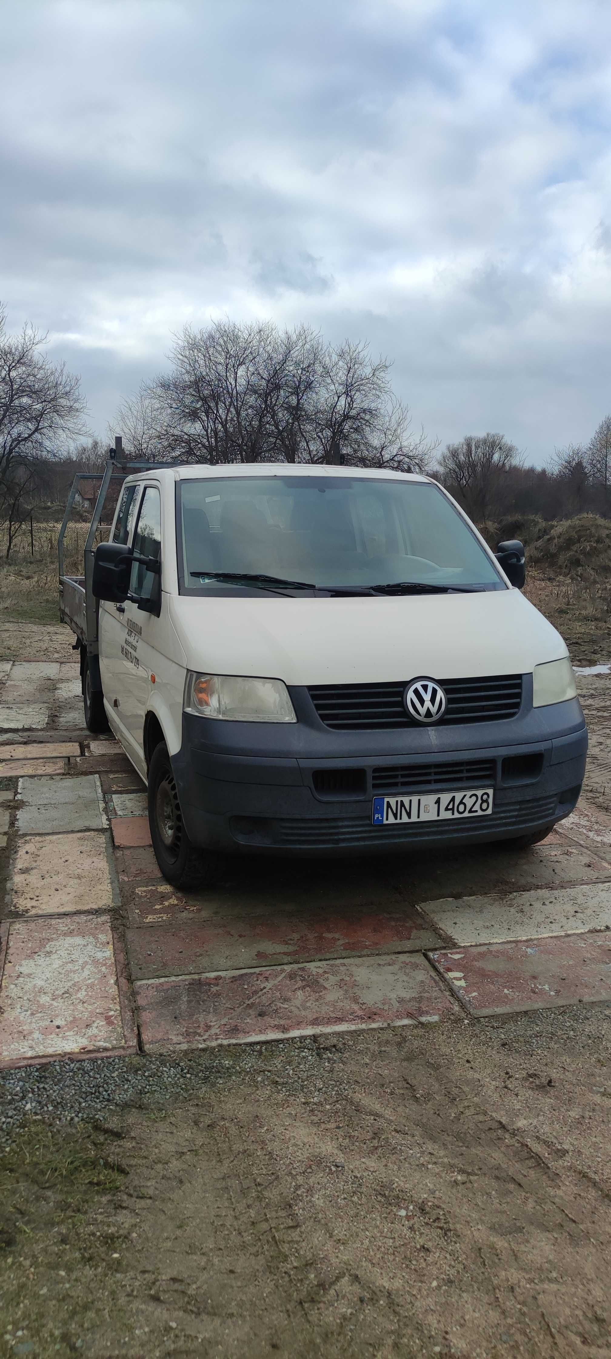 Sprzedam Volkswagen Transporter T5 DOKA