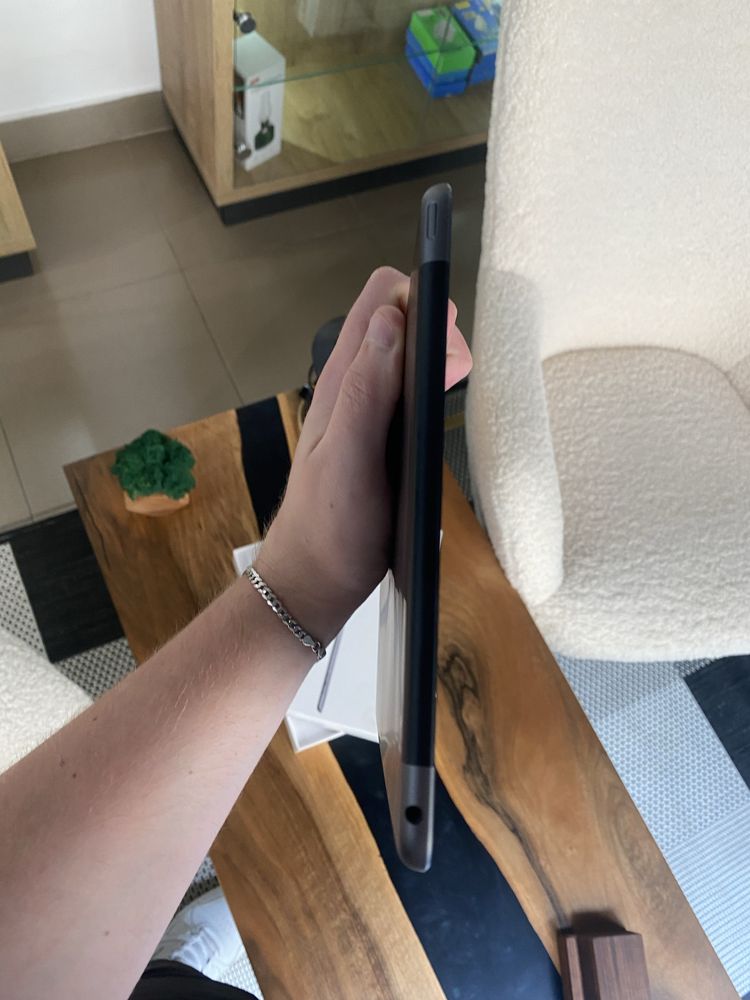 Apple iPad 9 10.2" 256GB Wi-Fi+LTE Space Grey (MK4E3, MK693) 2021