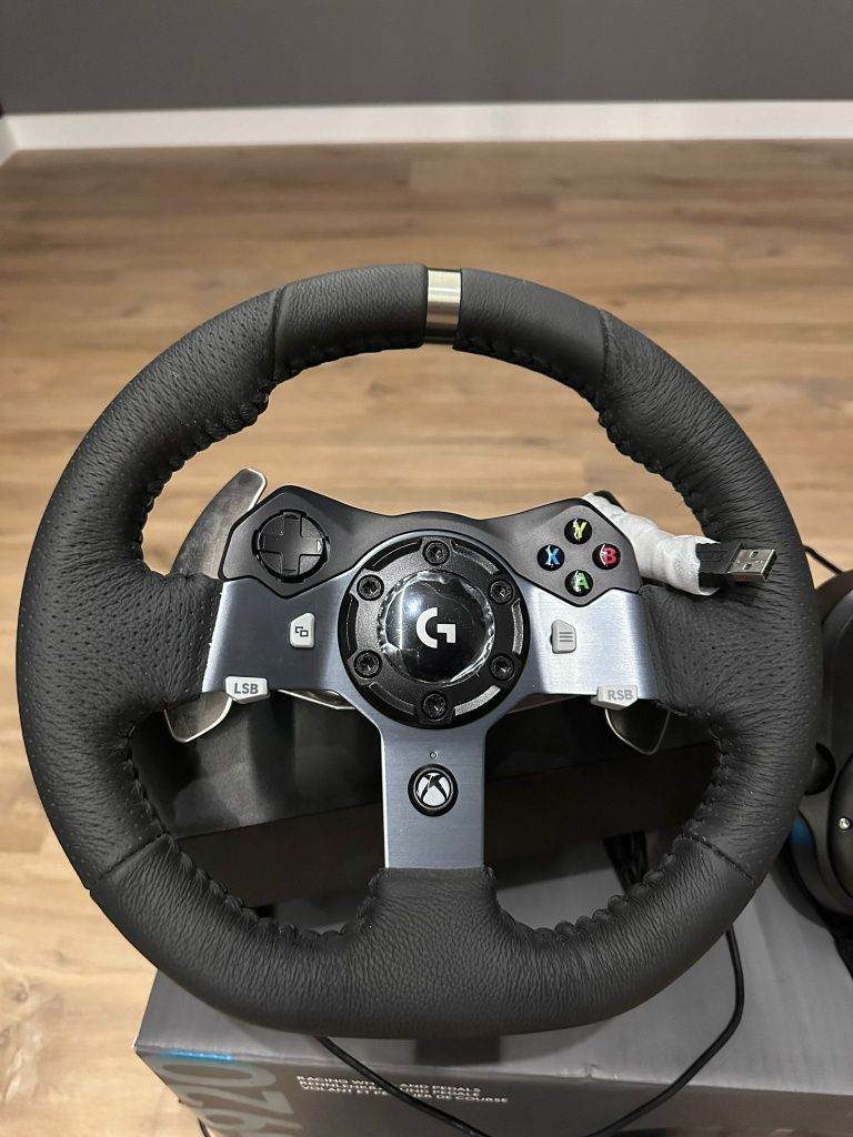 Logitech g920 PC/Xbox + shifter