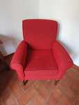 Poltronas vermelhas (2 iguais)