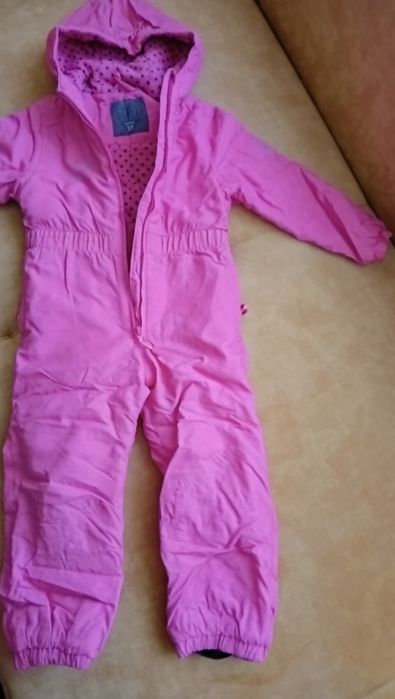 Kombinezon dla dziewczynki rozmiar 104