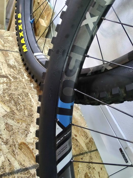 koła DT Swiss HX 1501 Spline, maxxis minion, 27,5 Enduro / E-Bike