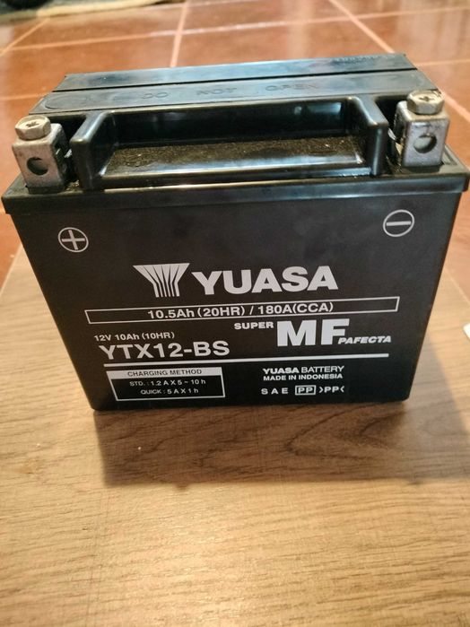 Bateria YUASA YTX12-BS