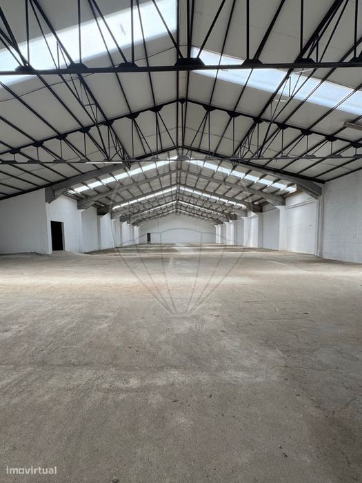 Armazém  para arrendamento