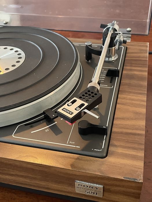 Gira Discos - Sony 5011 - prato vinil - a funcionar perfeitamente