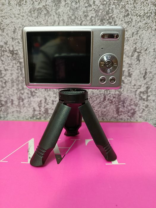 Продам цифровий фотоапарат!