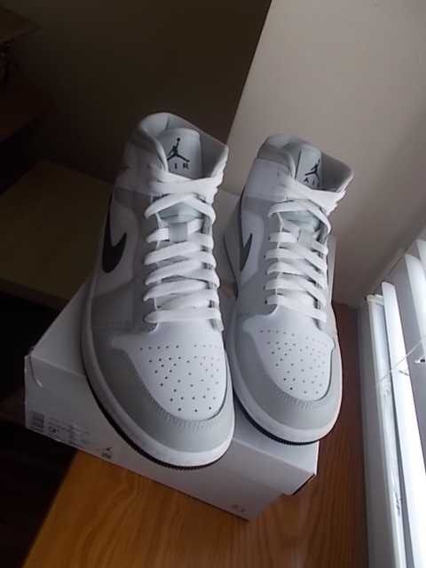 (r 41 /26,5 cm) Nike Jordan 1 Mid Light Smoke Grey Women's BQ6472,-015