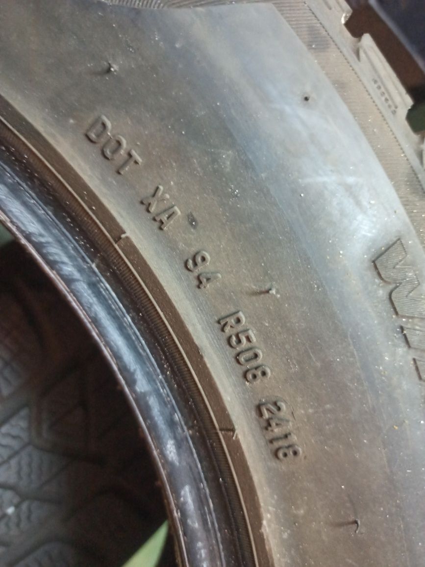 Opony 2 szt. Pirelli sottozero 3 215/60/16