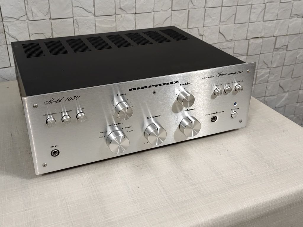 Marantz 1030 Wzmacniacz stereo vintage