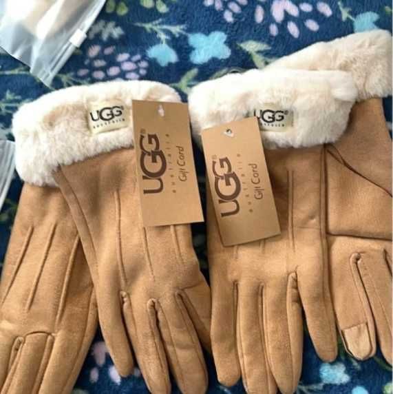 Winter UGG Gloves W Fleece Lined New