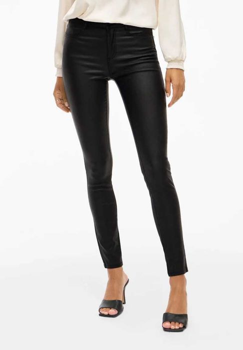 Vila vicommit coated czarne woskowane spodnie 38 m s skinny