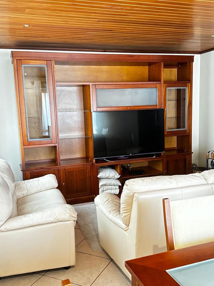 Mobília de Sala de Estar e Jantar