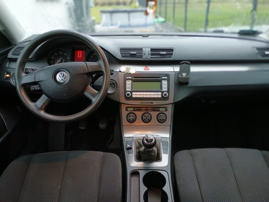 Volkswagen Passat B6 1.6 MPI w LPG 2007 r.