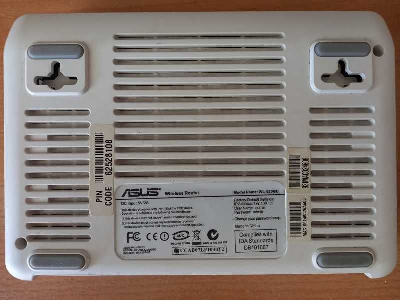 Router Wirelless ASUS WL-520GU