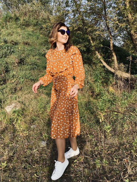 Wiskozowa sukienka Czarodziejka