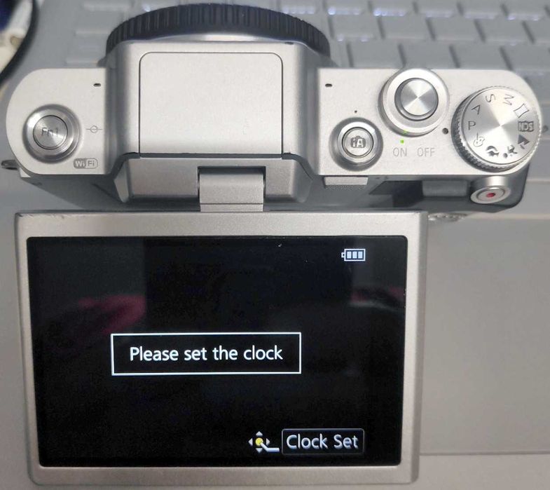 Panasonic Lumix GF7 - Corpo de máquina fotográfica M43