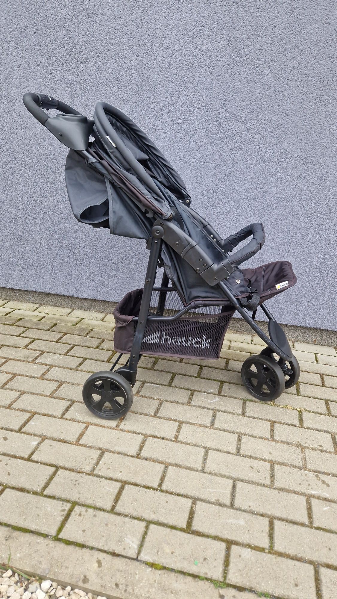 Wózek spacerowy Hauck, trójkołowy.