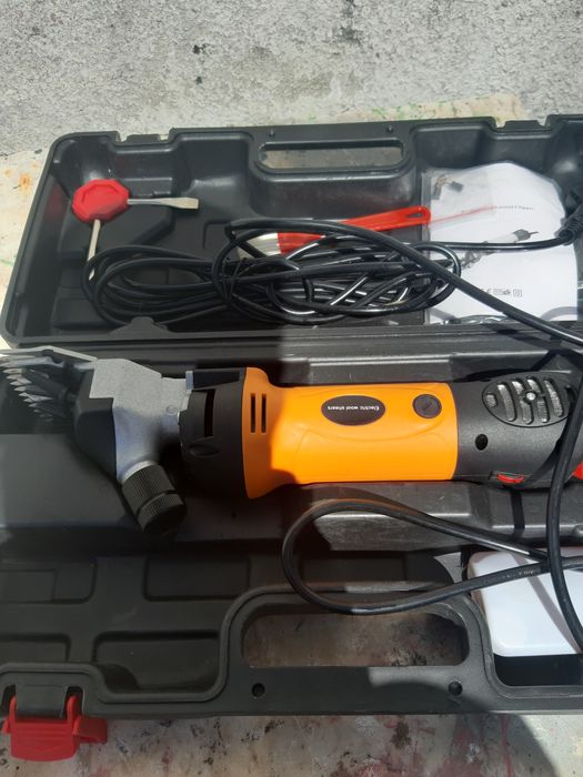 Máquina de tosquiar animais