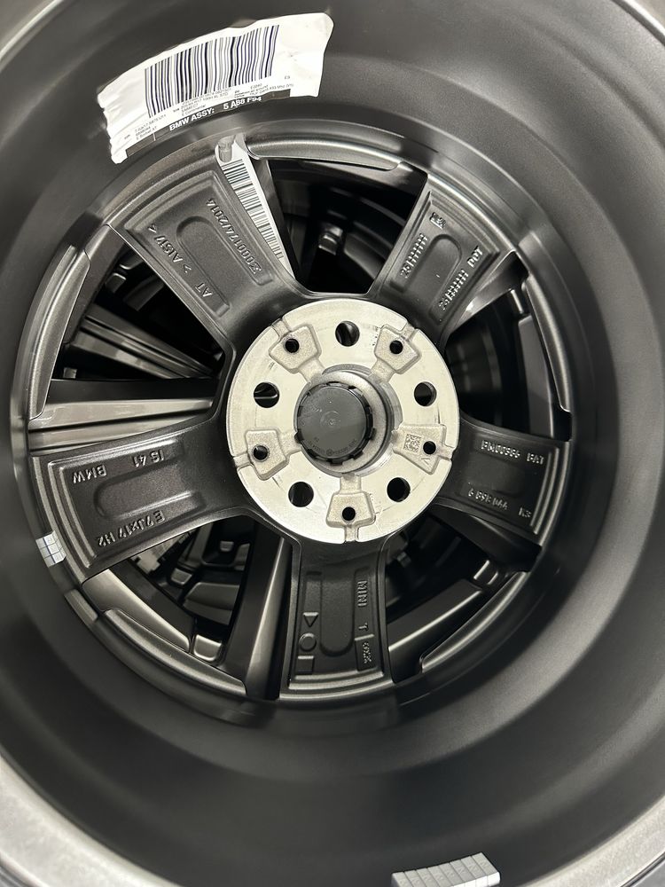 Nowe oryginalne koła zimowe alufelgi 17 BMW X1 U11 X2 U10