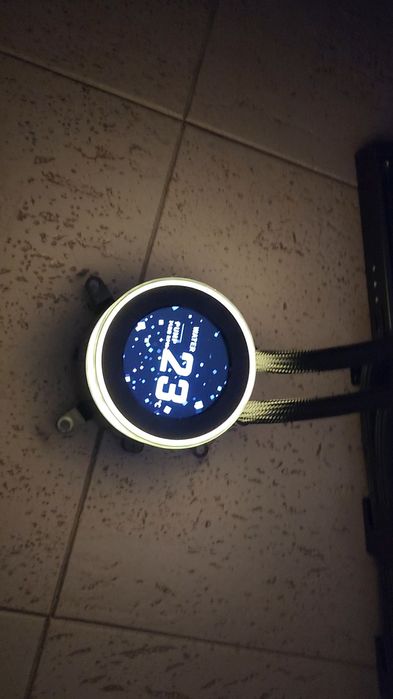 Водяное охлаждение Lian Li HydroShift II LCD-C 360 N Fanless (СЖО)