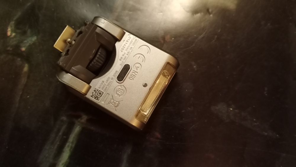 Продам вспышку для камер Sony Nex.
Работает без проб