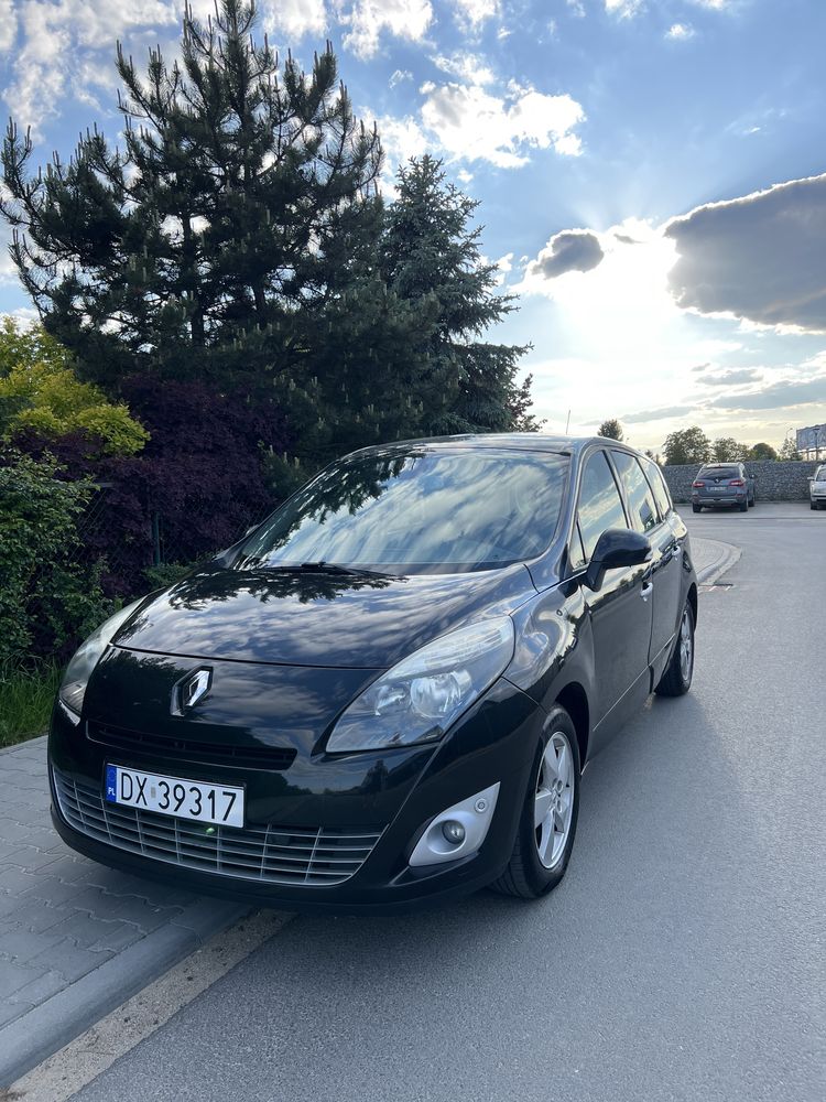 Renault Scenic 1.4 turbo benzyna .2010r,7-osób