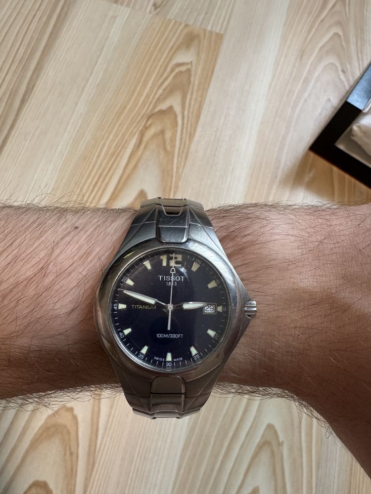 Оригинальные швейцарские часы Tissot Titanium T760 сапфировое стекло