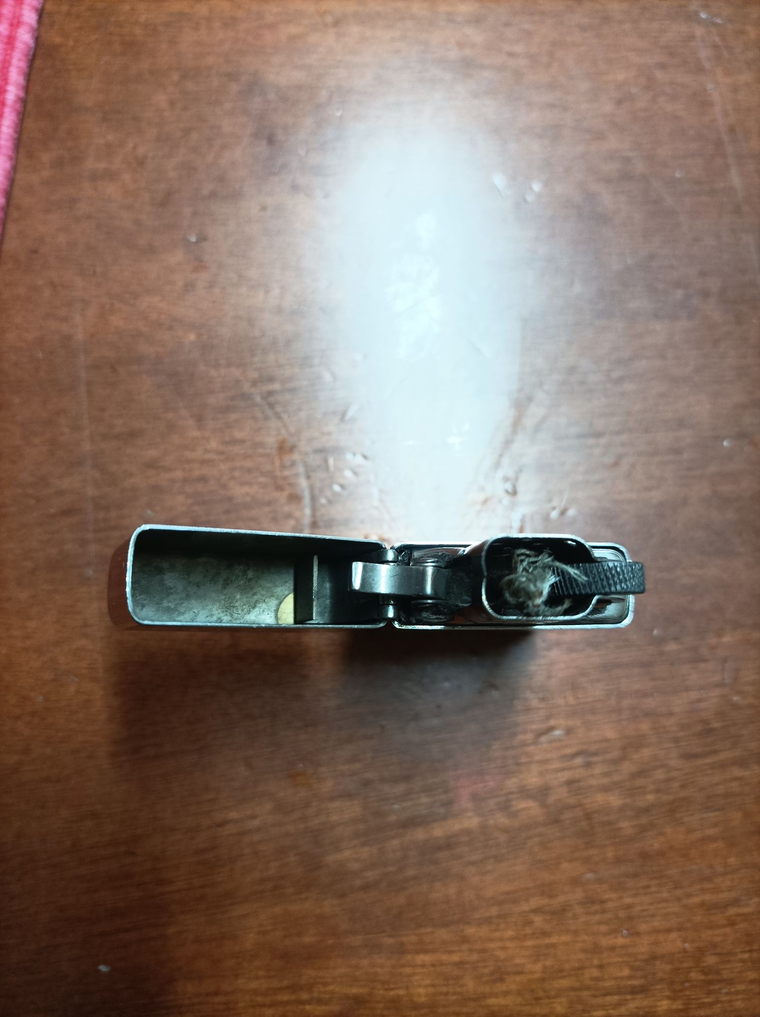 Isqueiro ZIPPO made in  USA prateado pequeno*