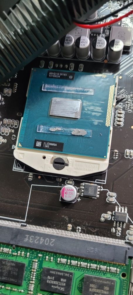 Koparka bez GPU płyta, CPU, SSD. RAM