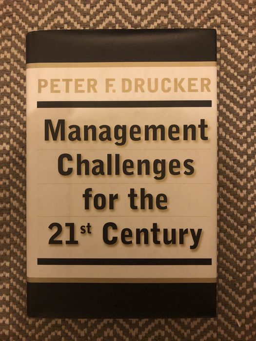 Livro Management Challenges for the 21st Century