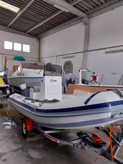 Semi-rigido Joker Boat 420 ano 2004 c/atrelado, sem motor NOVO PREÇO
