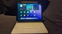 Apple iPad Air 5 64GB WiFi + cellular zestaw z klawiaturą i pencil