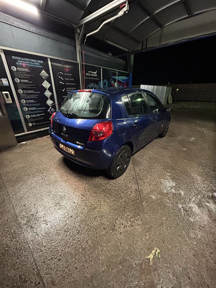 Samochód osobowy renault Clio 3